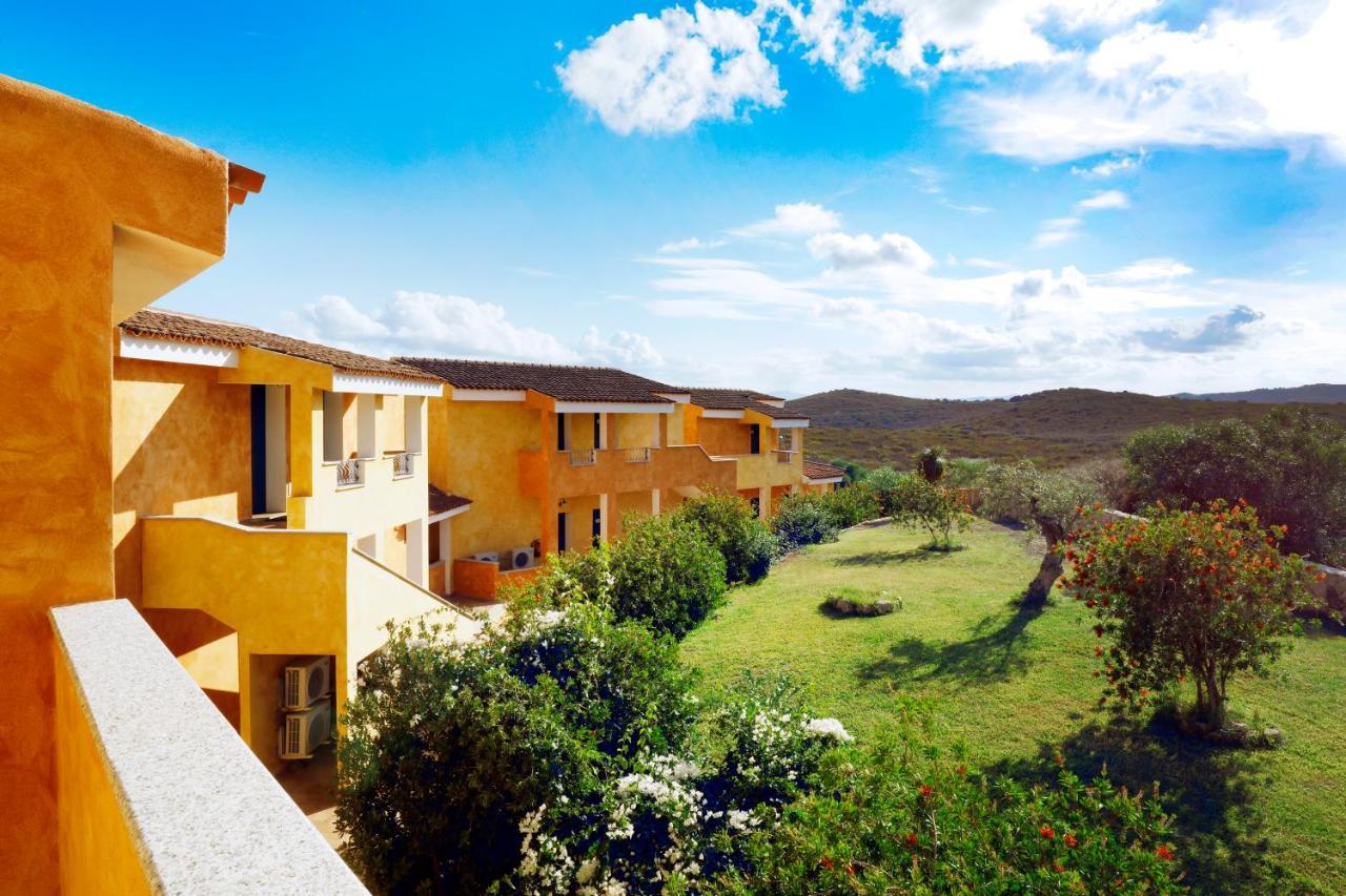 Hotel Baia Aranzos Pittulongu Exterior foto