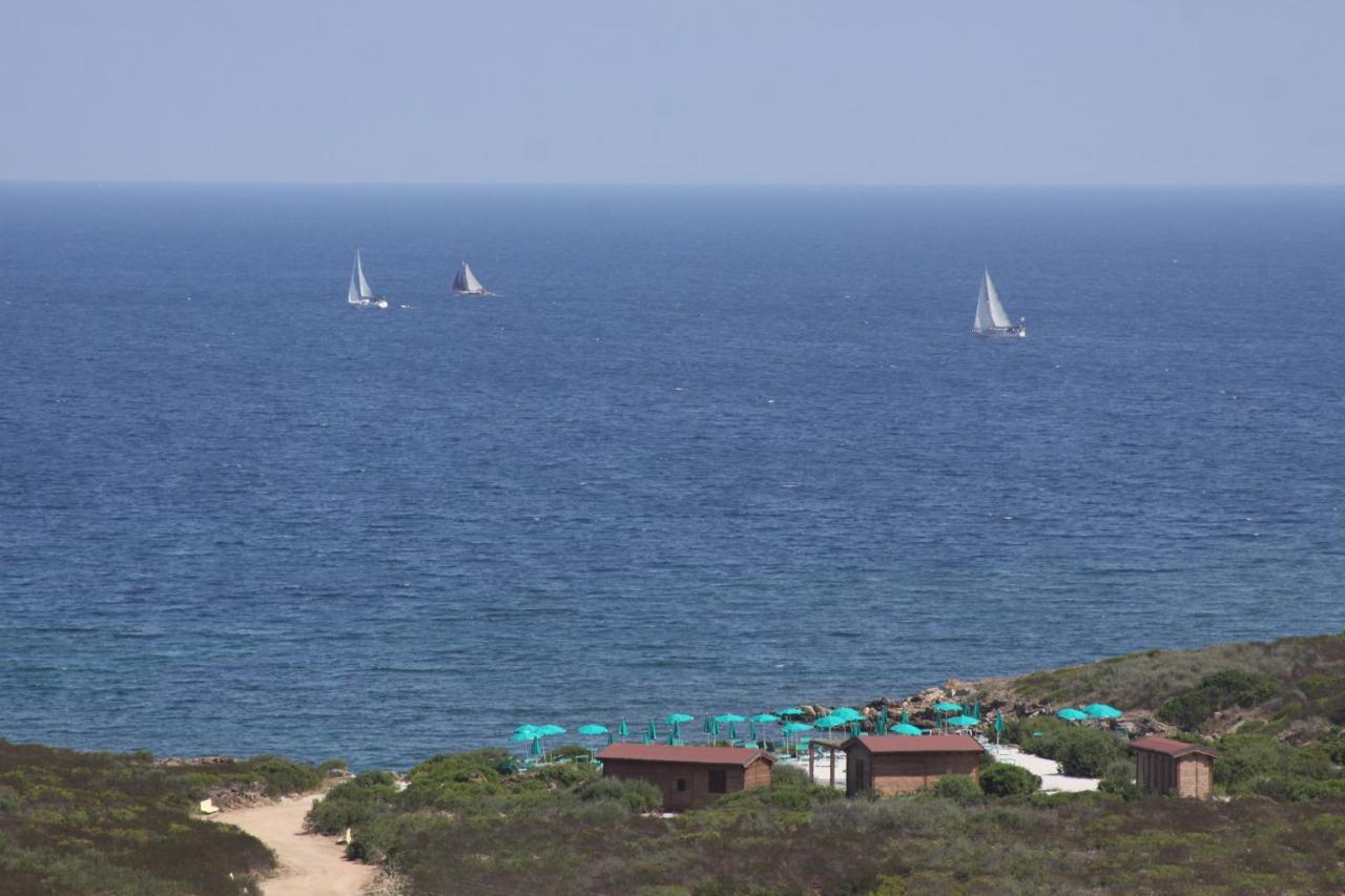 Hotel Baia Aranzos Pittulongu Exterior foto